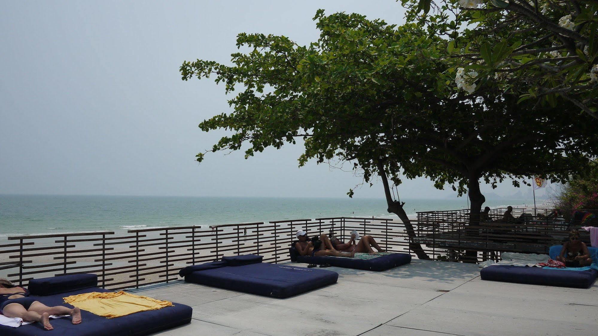 Apartamento Baan Sanpluem HHQ Exterior foto